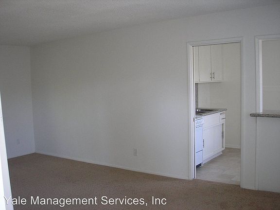 3rd image of 18205 Roscoe Blvd APT 8