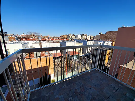 Rented by Brooklyn Property Group LLC | media 8