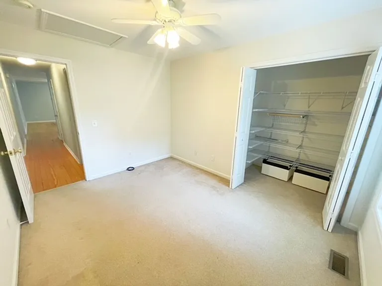 106 E Luther Ave — Photo 6