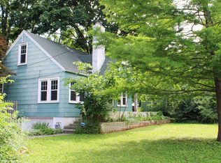 704 W Tracy St, Springfield, MO 65807