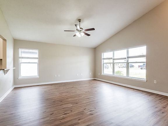 5th image of 3352 Kelsey Ln