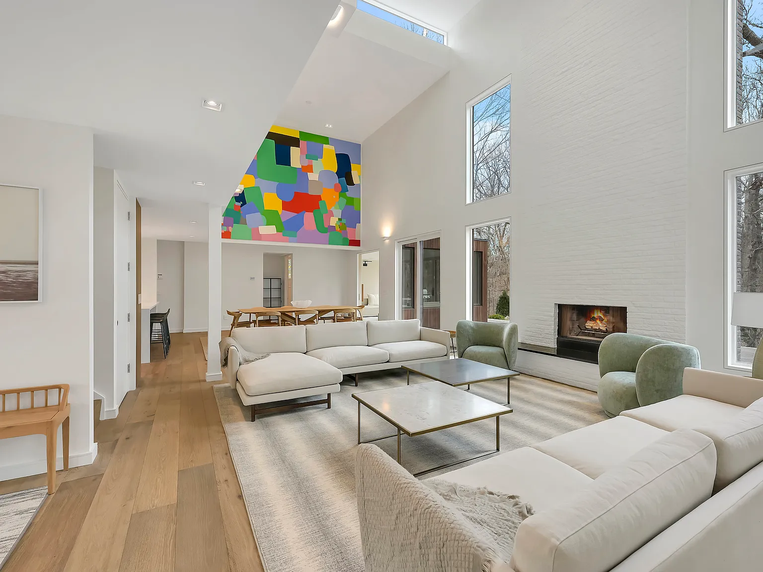 Sleek Modern by the Bay — Photo 1