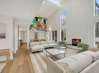 33 Hedges Banks Dr, East Hampton, NY 11937