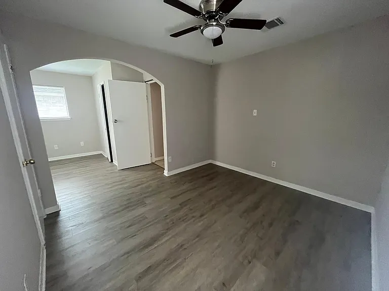 12102 Rhinebeck Dr — Photo 6