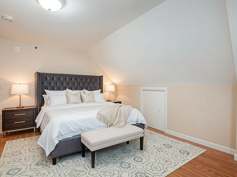 148 Brook Rd #2 — Photo 4