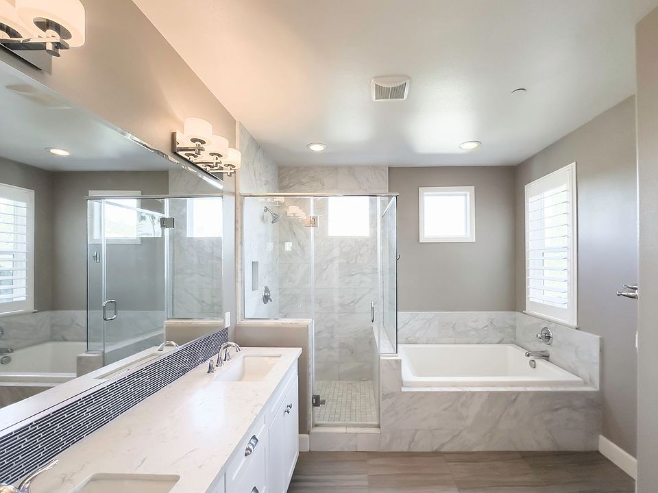 1st image of 31834 Calle Brio