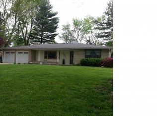 1505 Maplecrest Dr, Champaign, IL 61821