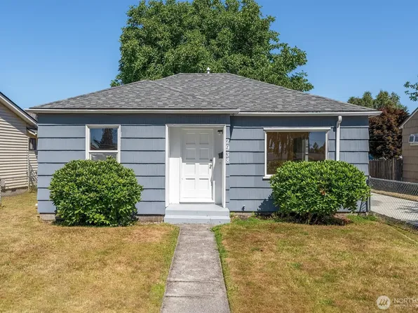 2938 Washington Way, Longview, WA 98632