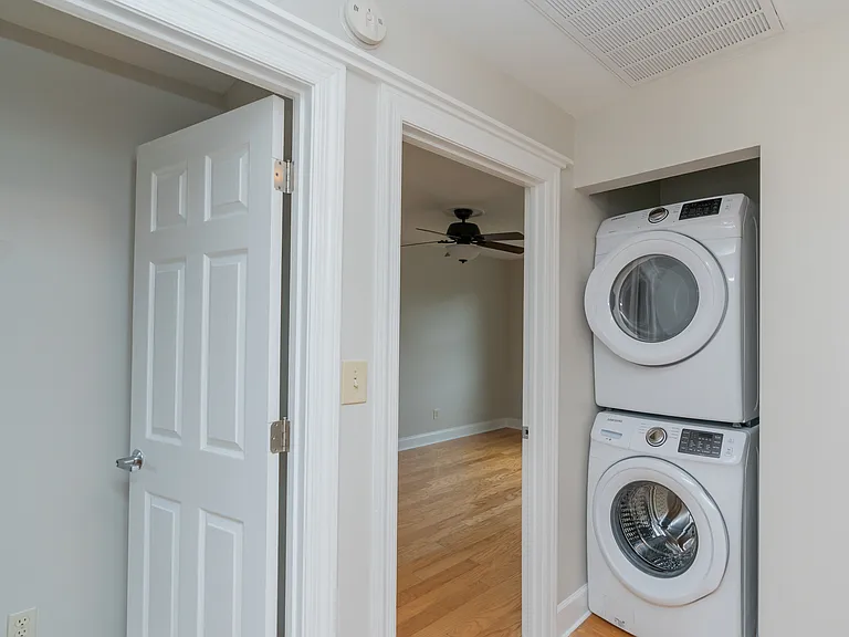 1511 Jefferson St #B — Photo 17