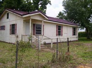 17752 Brush Island Rd, Winnie, TX 77665