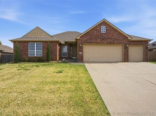 5405 N 31st St, Broken Arrow, OK 74014