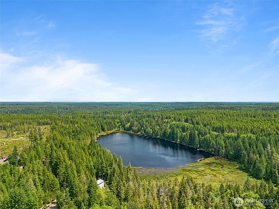 3rd image of 905 NE Tahuya Blacksmith Road