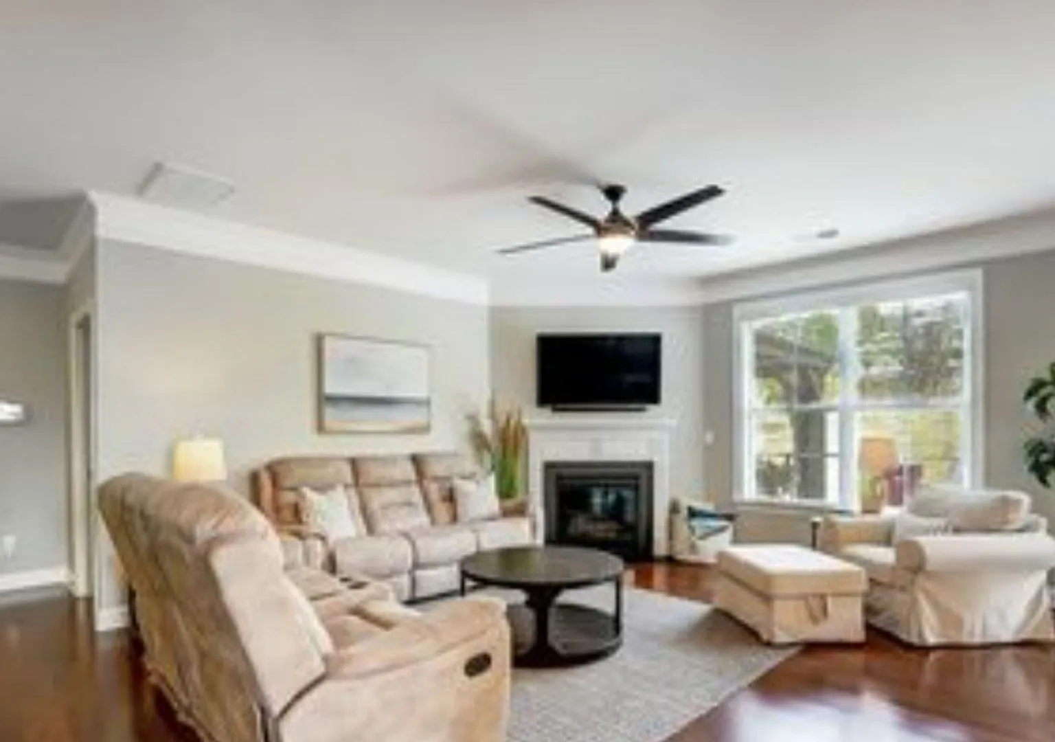 Beautiful home in Cox Mill Scool district — Photo 4