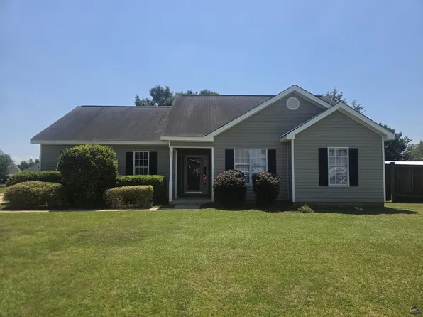 114 Grindstaff Dr, Bonaire, GA 31005