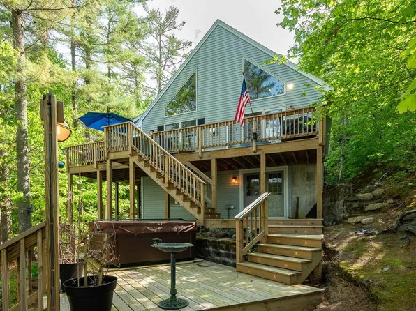 828 Lord Road, Wakefield, NH 03872