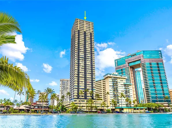 444 Niu St APT 1715, Honolulu, HI 96815