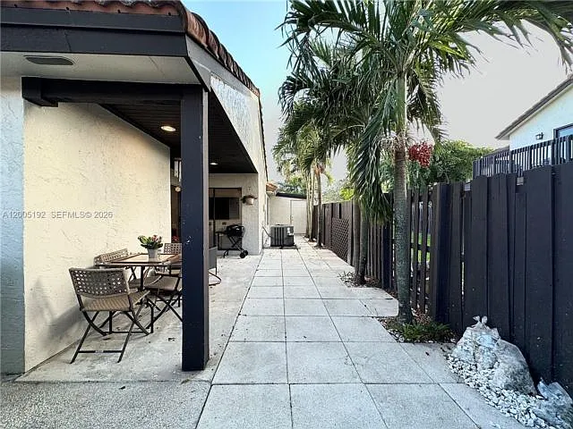 4840 SW 149th Ct #16F — Photo 11