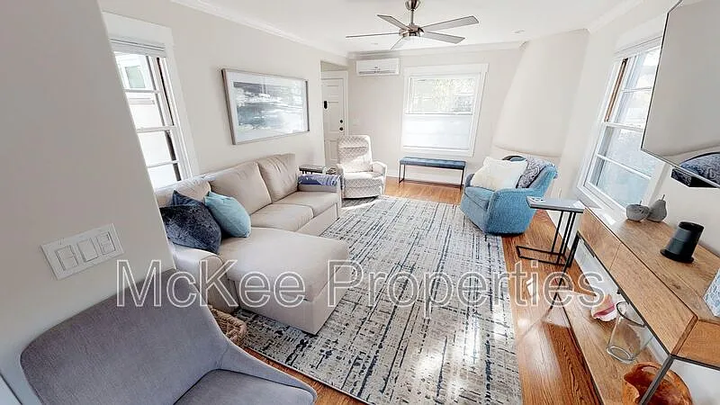 1 bed, 1.0 bath, 534 sqft, $4,500 — Photo 2