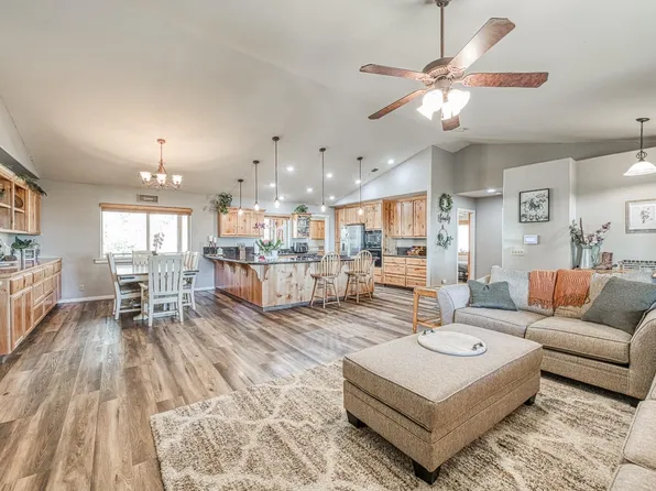 36350 Peterson Rd, Auberry, CA 93602