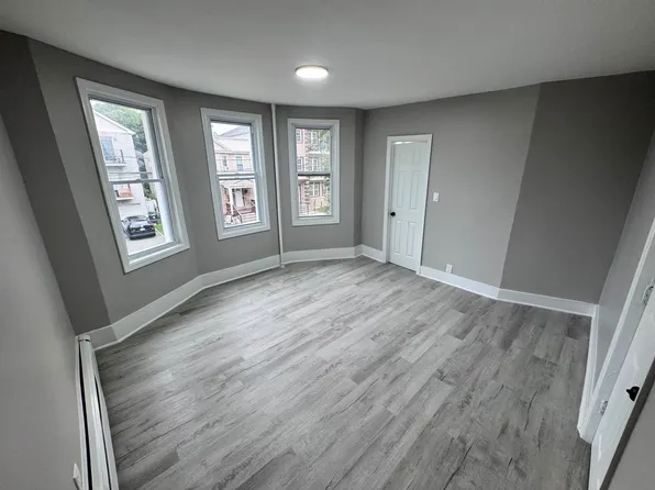 61 Tillinghast St, Newark, NJ