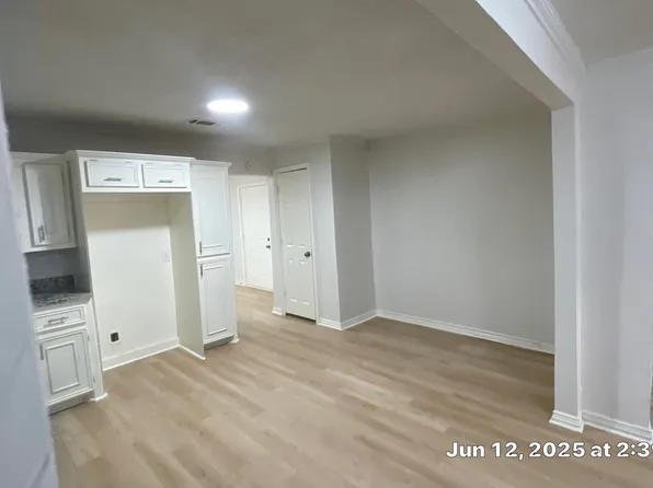 3404 Moulton St, Greenville, TX 75401