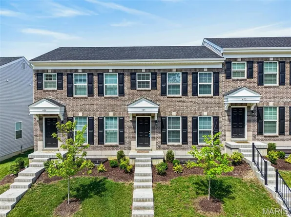 405 Sunset Hollow Dr, Wentzville, MO 63385