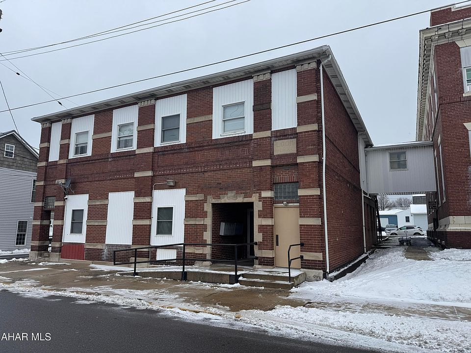 1st image of 111-113 Ashcroft Ave