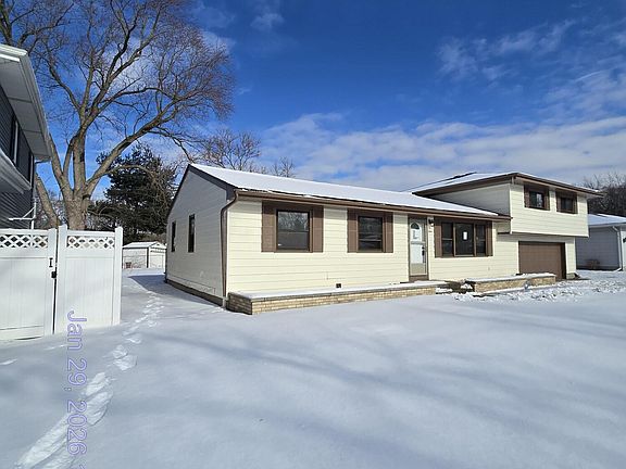 2nd image of 5834 Springfield Ave