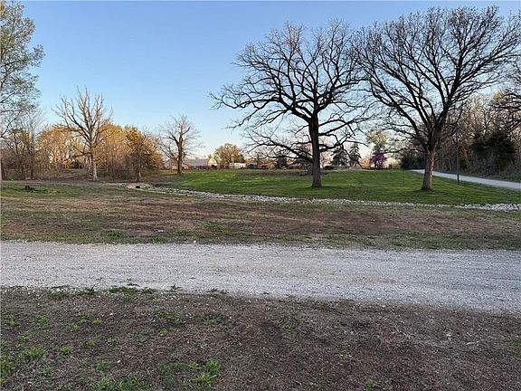 2nd image of 14781 Evening Star Rd