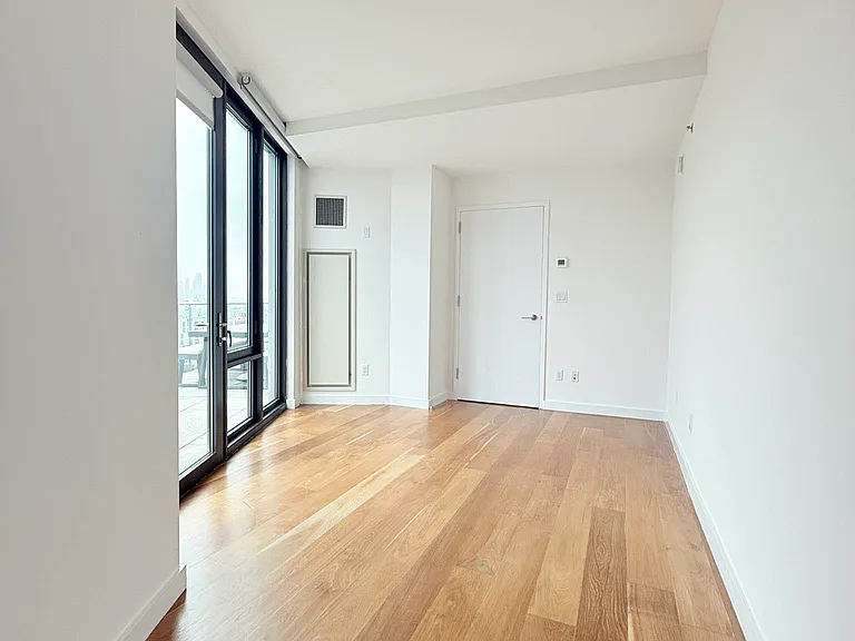 491 Keap St #12E — Photo 19