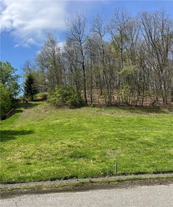 4-104 Oakland Heights Rd, Monaca, PA, 15061