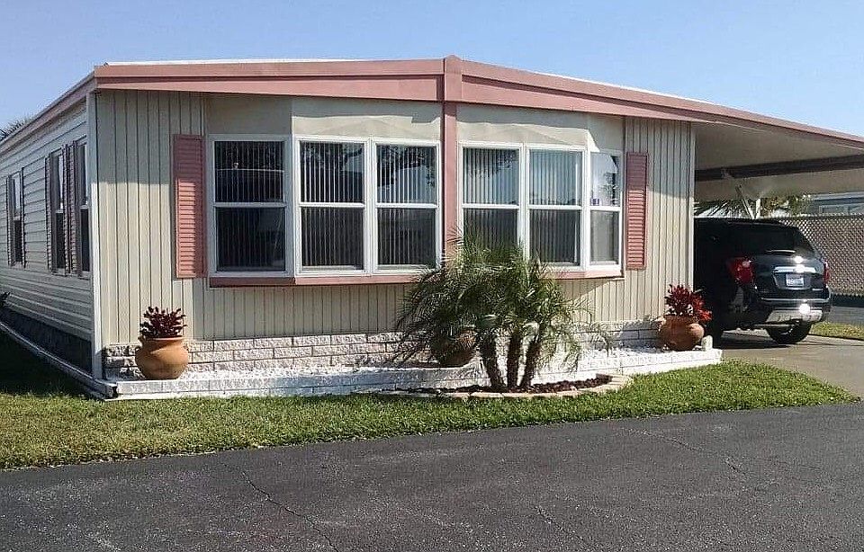 1st image of 7824 Parkway Blvd