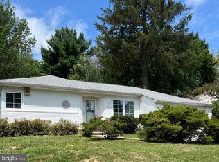 12820 Lauran Rd, Hagerstown, MD 21742