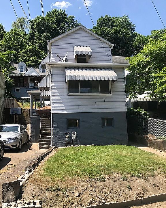 524 Third St Charleroi. 
