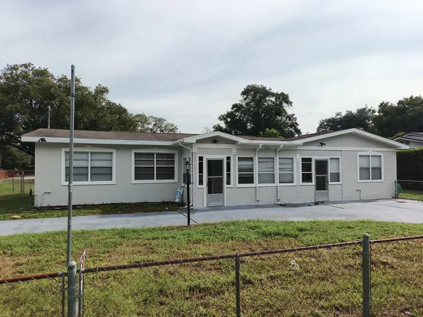 1345 Lake Dr, Casselberry, FL 32707