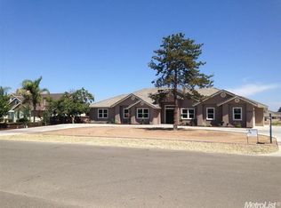 5164 W Noah Dr, Atwater, CA