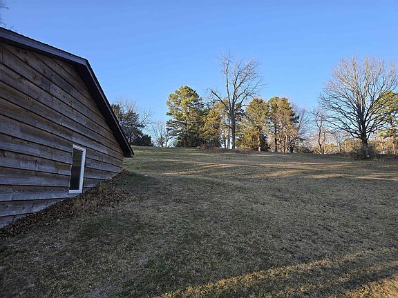 5th image of 1328 Knob Creek Rd