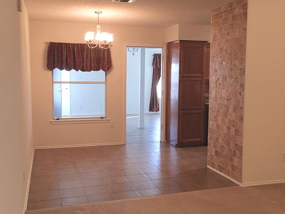3rd image of 1428 Nelson Pl