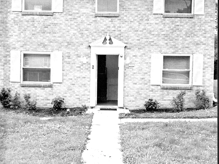 1331 Chardon Ct #C — Photo 3