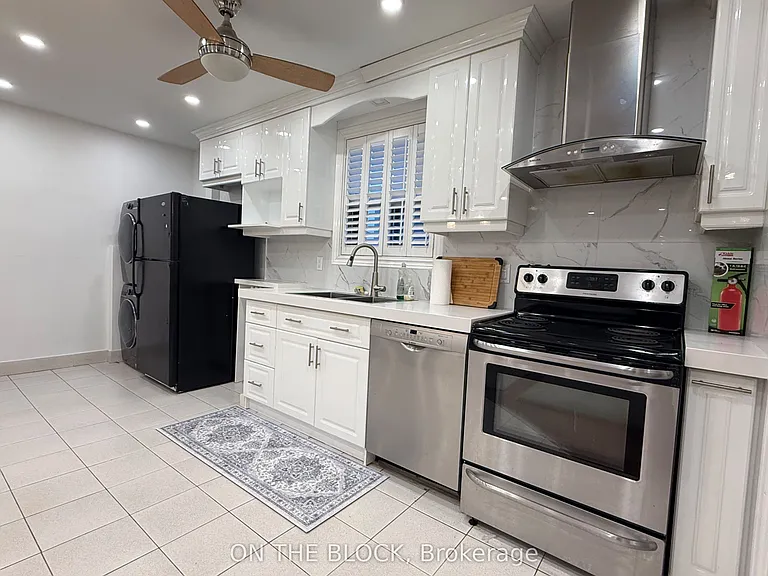 216 Donlands Ave — Photo 14