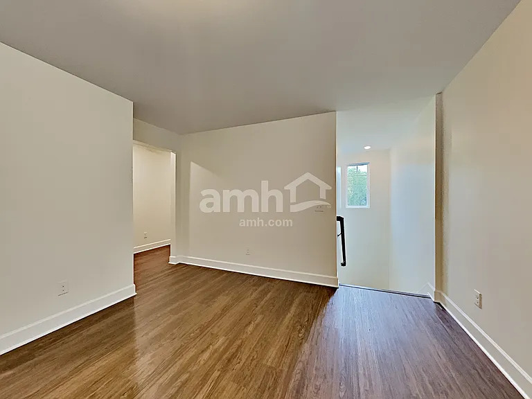 6001 Trailwater Aly — Photo 8
