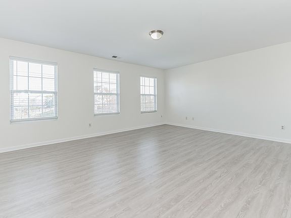 5th image of 4321 Owls Perch Dr