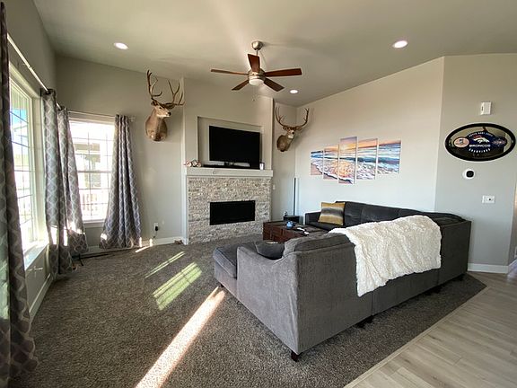 5th image of 1759 Vista Point Ln