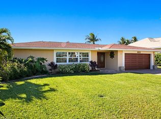1812 SE 37th Ter, Cape Coral, FL 33904