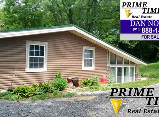 11108 NW Rensing Rd, Parkville, MO 64152