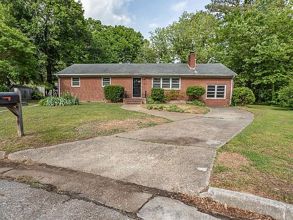 2nd image of 9 Tuckahoe Drive