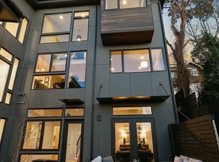 3042 31st Ave W, Seattle, WA 98199