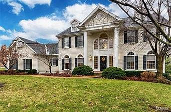 1st image of 2015 Brook Hill Ln