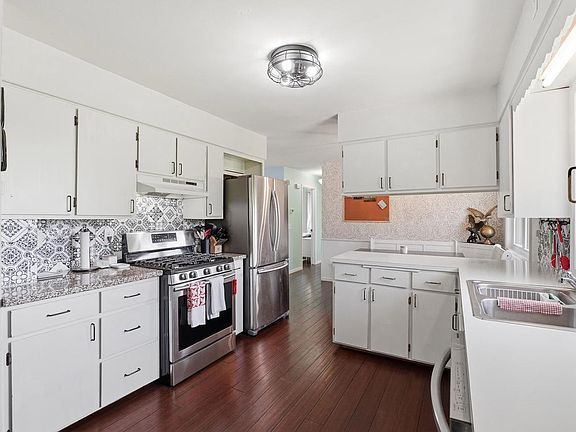 4th image of 1175 Maple Street