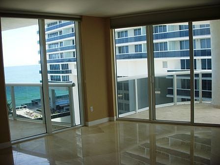 4th image of 1800 S Ocean Dr APT 1105